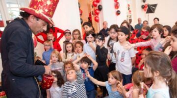 Magicien à Vaucresson pour anniversaire enfants