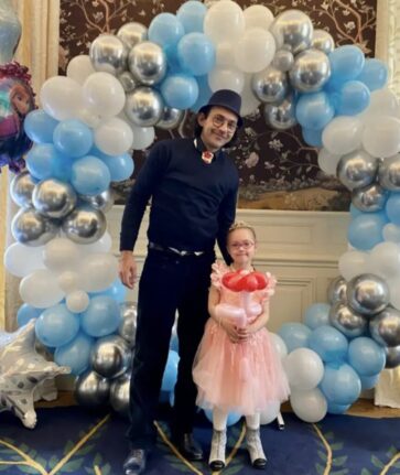 Sculpteur de ballons pour événements privé