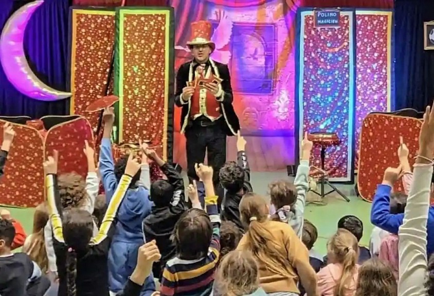 polino-magicien-animation-spectacle-paris-93