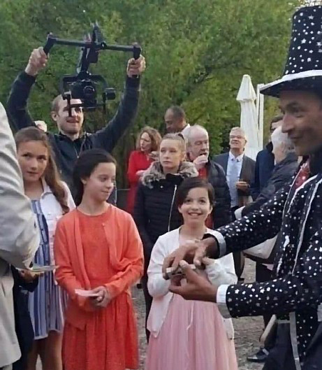 Magicien pour mariage avec Polino à Saint-Nom-la-Bretèche