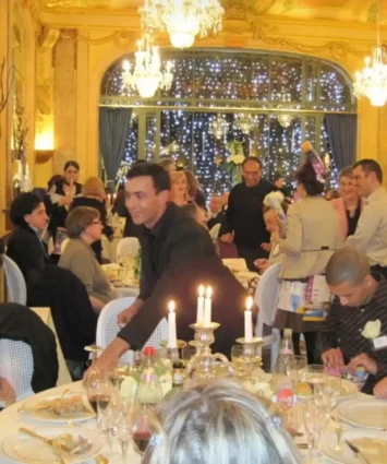 Magicien close-up-Paris